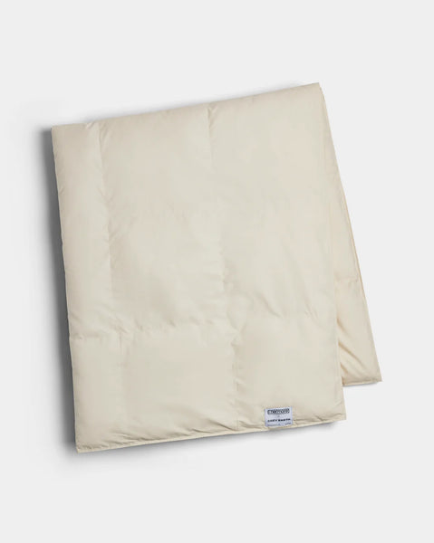 Cozy Earth - Down Alternative Throw