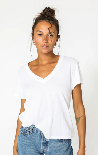 Perfect White Tee - Hendrix Basic V-Neck