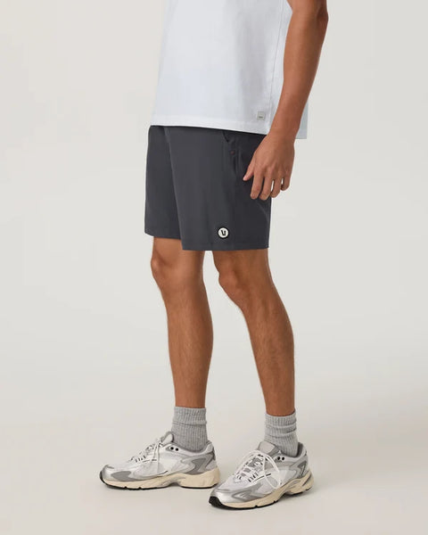 Vuori - Kore Short - Charcoal