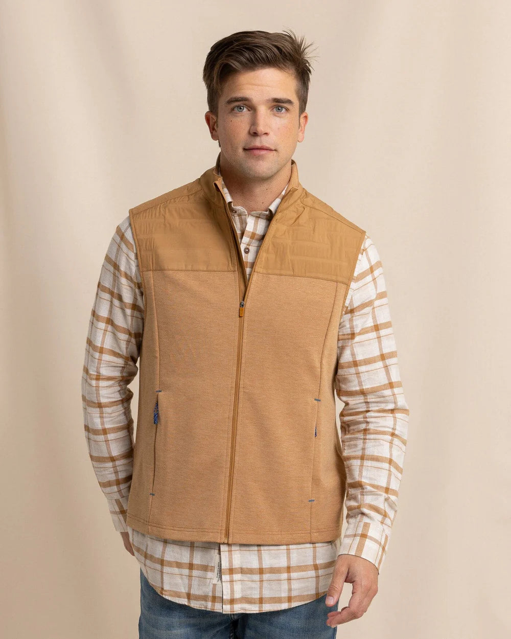 Southern Tide- Coligny Quilted Vest- Hazelnut