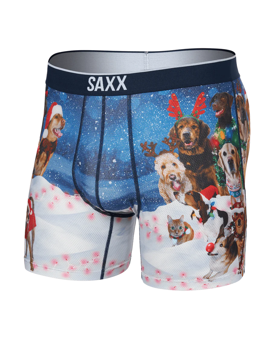 Saxx - Dogs of Saxxmas